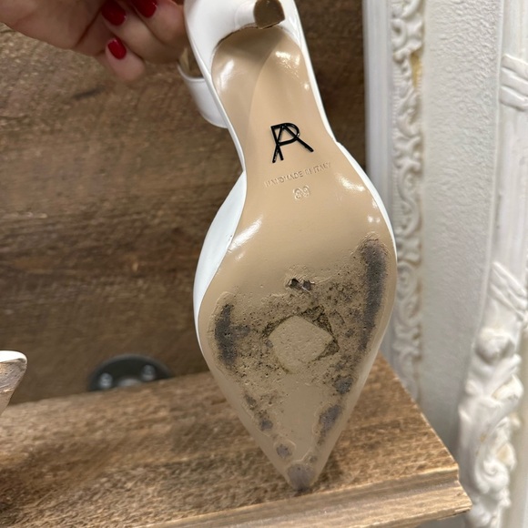 Paul Andrew White Patent Leather Slingback Heels – Size 39 - Picture 9 of 10